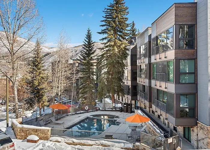 Durant Unit C5, Condo With Bonus Den, Air Conditioning, And Spectacular Views